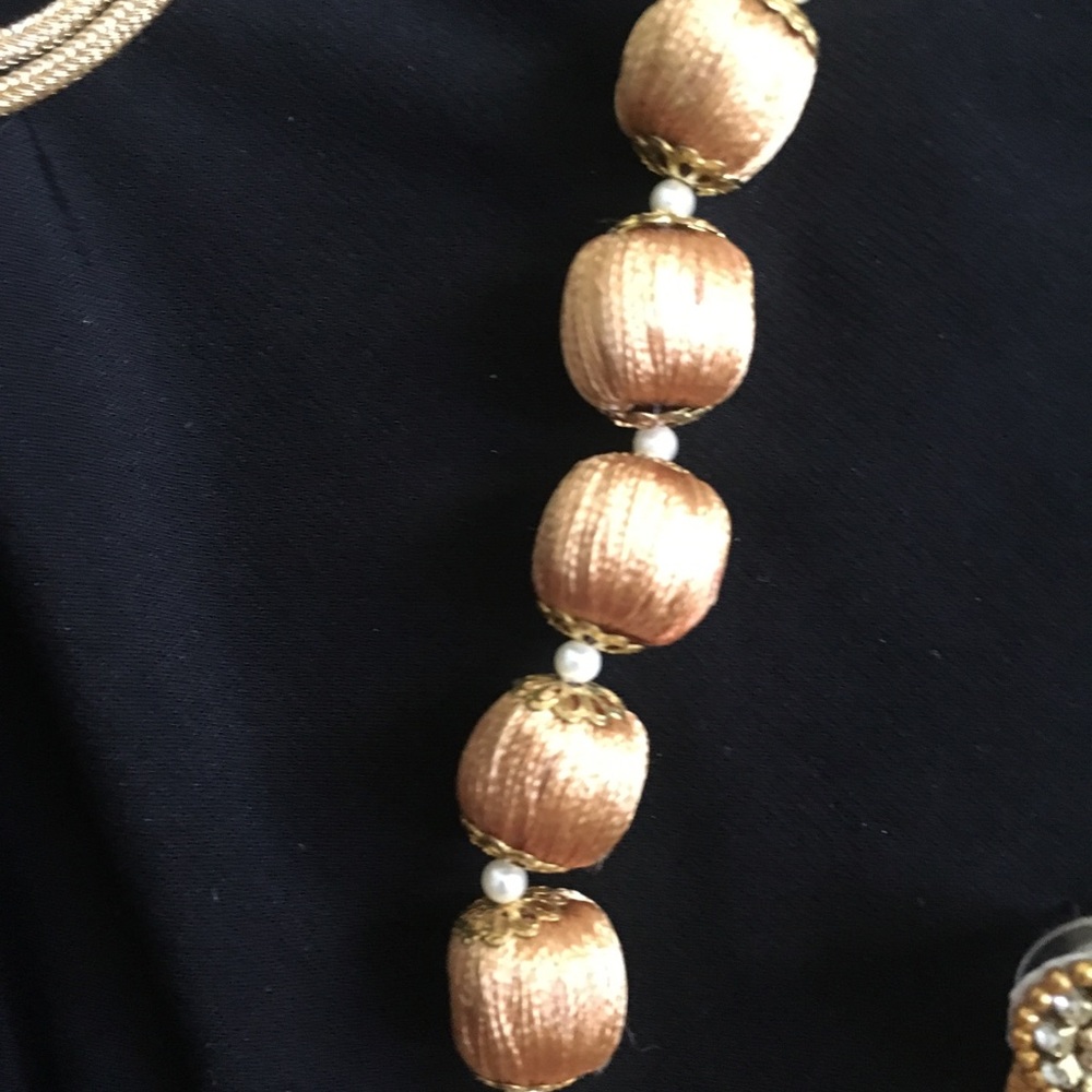 Jewellery - Picture 5 of 5